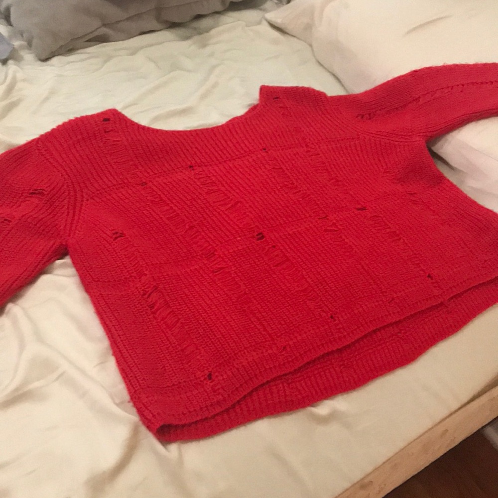 Red cropped sweater. Clara Oswald